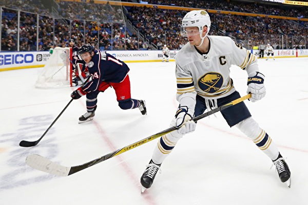 棋牌游戏中的“多巴胺”诱惑：为什么赢球比发工资更爽？（当棋牌游戏点燃多巴胺：为何赢一局比领工资更让人爽？）