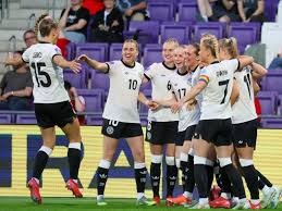 篮球勇士主帅称赞球队防守改善